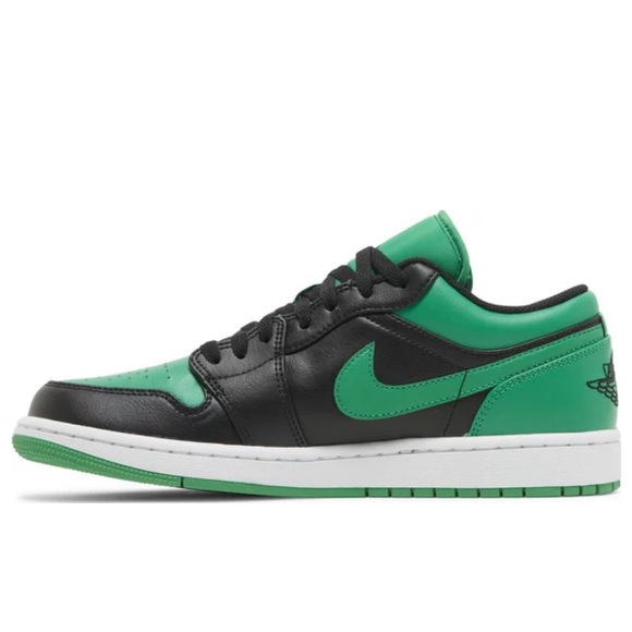 Green Nike Dunks - Picture 3 of 4